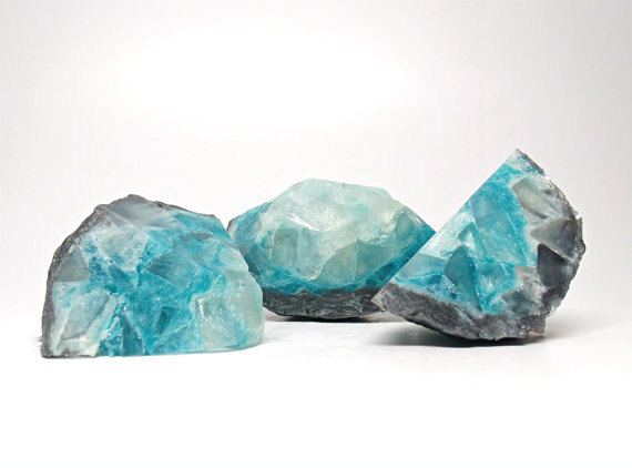 Blue & Gray Topaz Geode Soap Set Blue & Gray Topaz Geode Soap Set